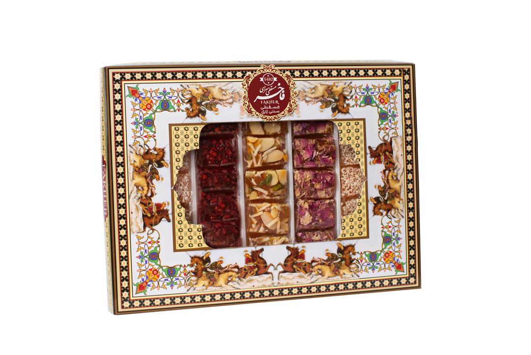 حلوا مسقطی لار مغزدار میکس در جعبه
